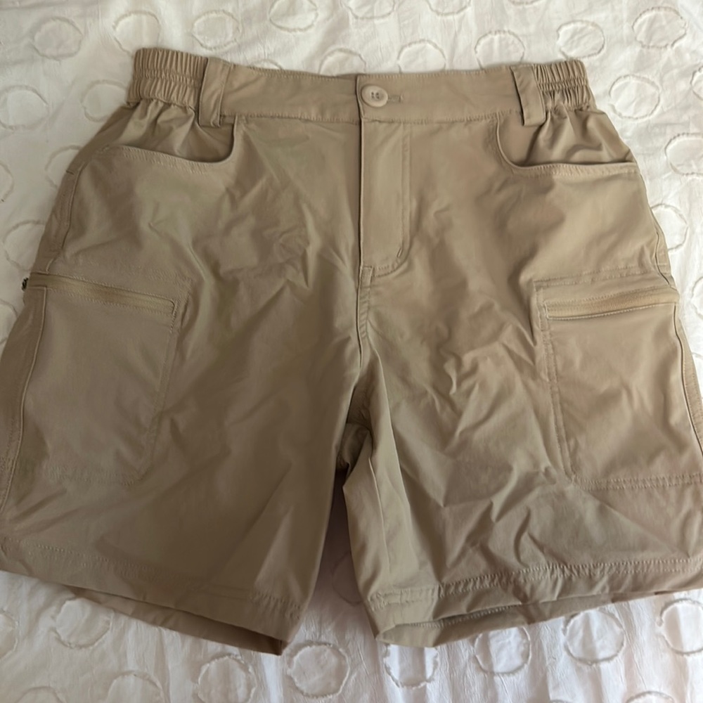 Khaki shorts